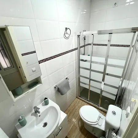 Acogedor En Rosaleda Centro Διαμέρισμα