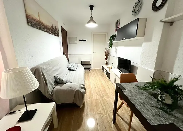 Apartamento Acogedor En Rosaleda Centro *